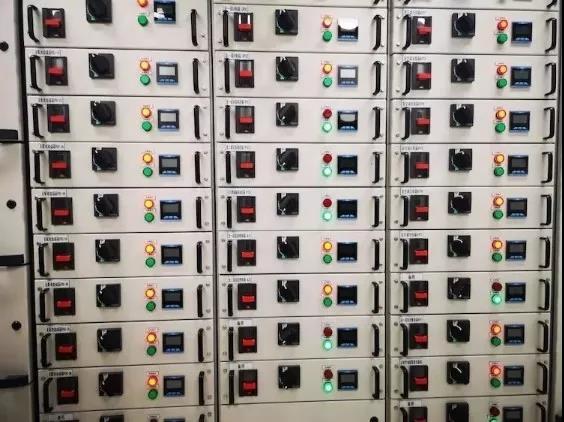 中建技運(yùn)維團(tuán)隊助力蘭州人行，順利完成機(jī)房搬遷